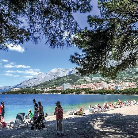 Apartmán 1 Bedroom Beautiful In Baška Voda